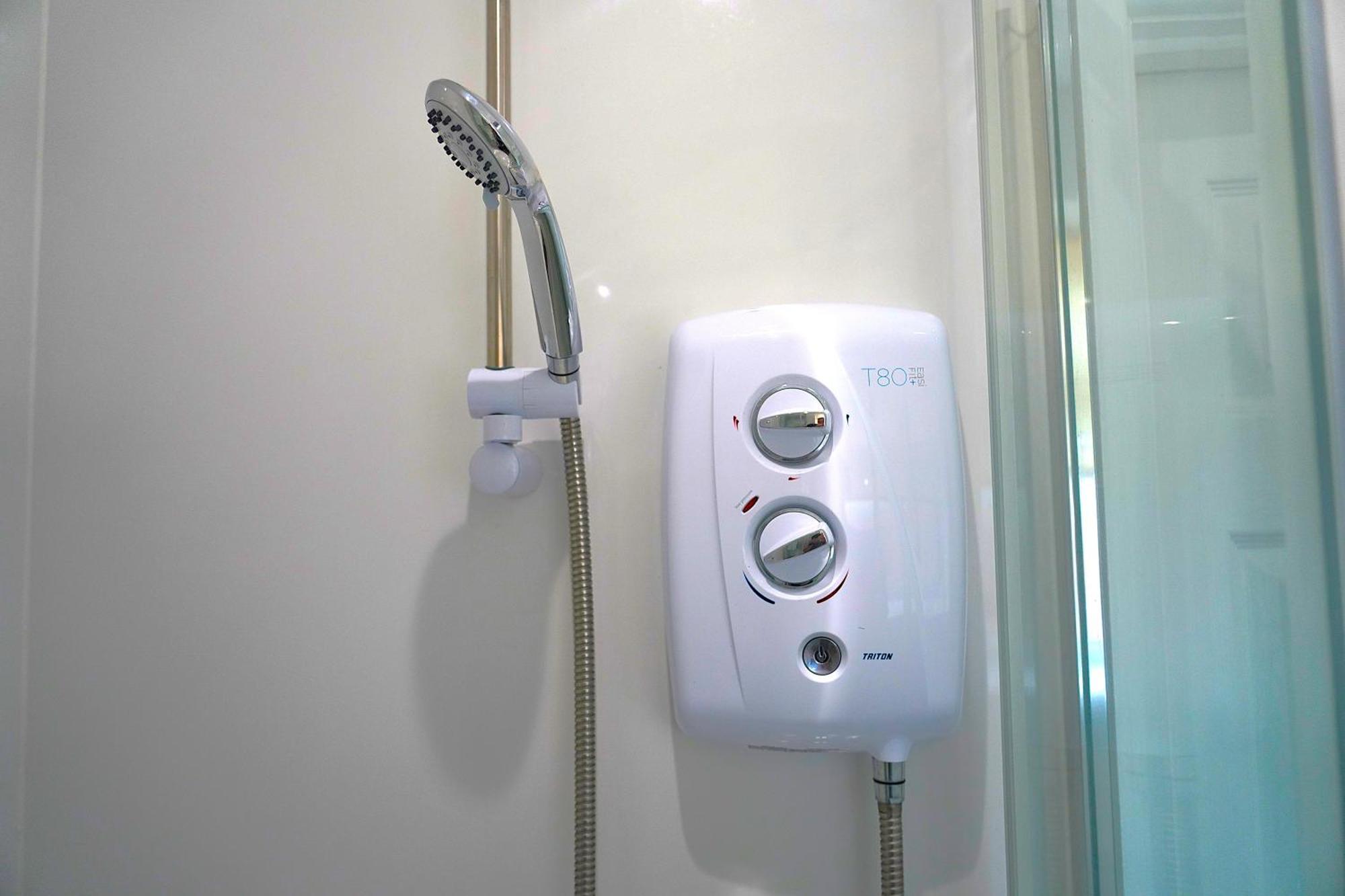Sleeps 10, Free Parking, Close To Science Park, King Size Bed Milton  외부 사진