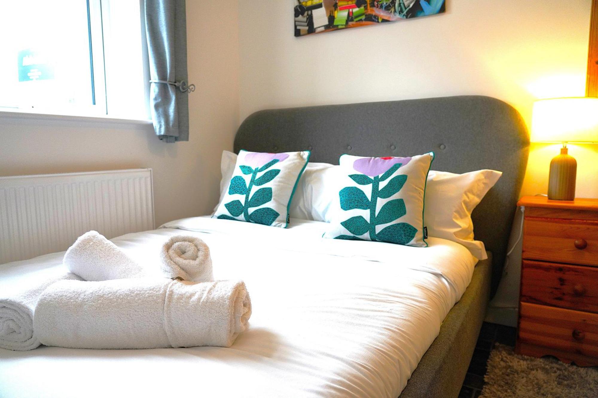 Sleeps 10, Free Parking, Close To Science Park, King Size Bed Milton  외부 사진