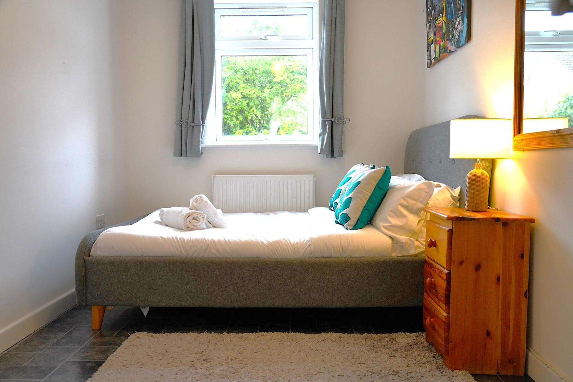 Sleeps 10, Free Parking, Close To Science Park, King Size Bed Milton  외부 사진