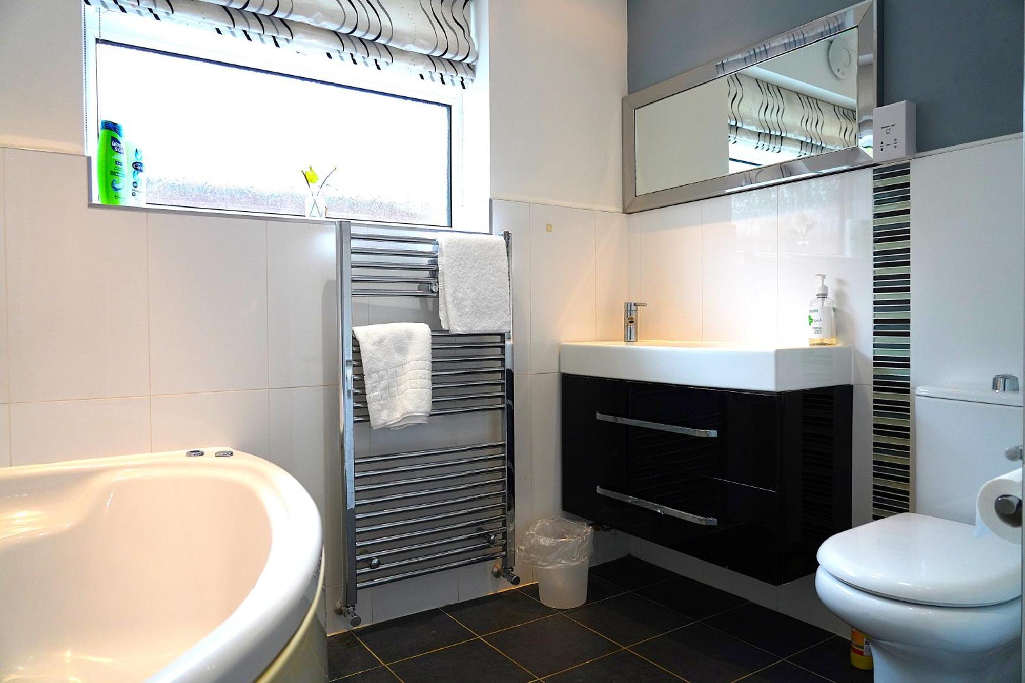 Sleeps 10, Free Parking, Close To Science Park, King Size Bed Milton  외부 사진